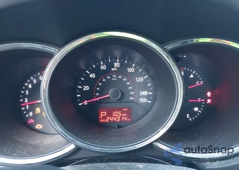 2013 Kia Sorento Lx z USA, uszkodzony, nr VIN 5XYKT3A6XDG361563